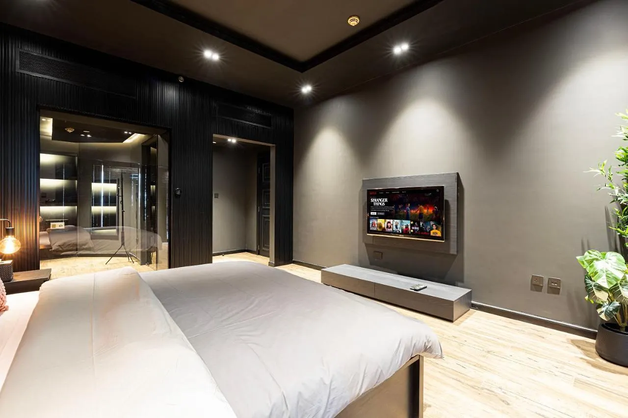Poetry Of The Shadows By Lagom Apartment Dubai