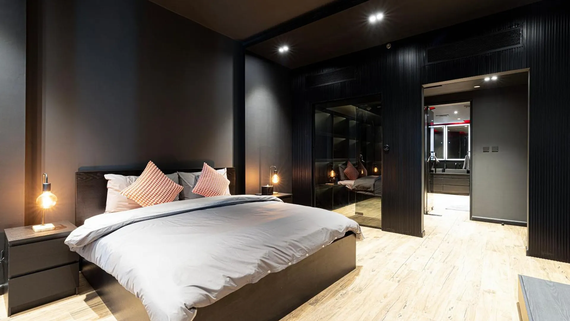 Poetry Of The Shadows By Lagom Apartment Dubai