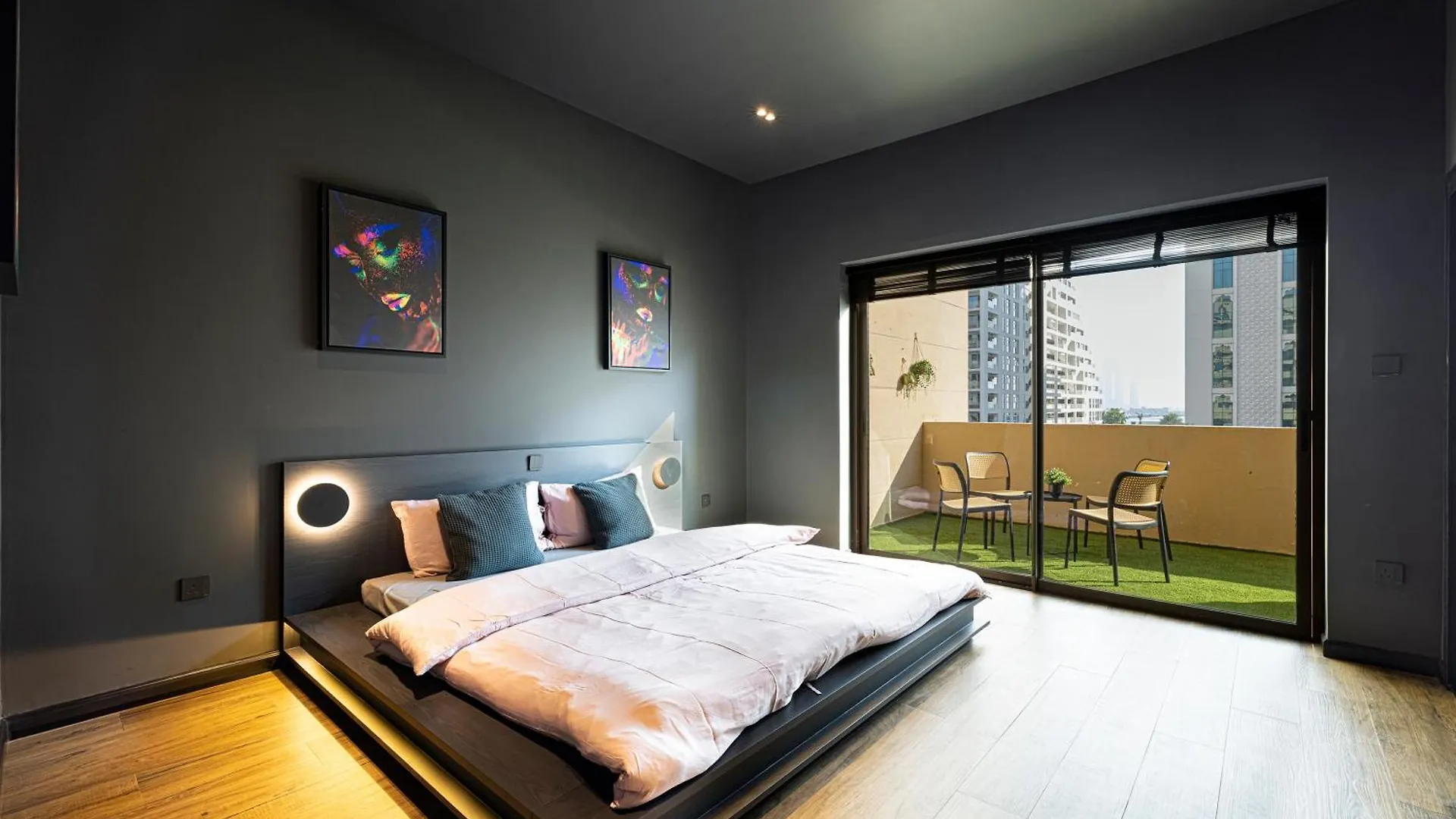 Poetry Of The Shadows By Lagom Apartment Dubai