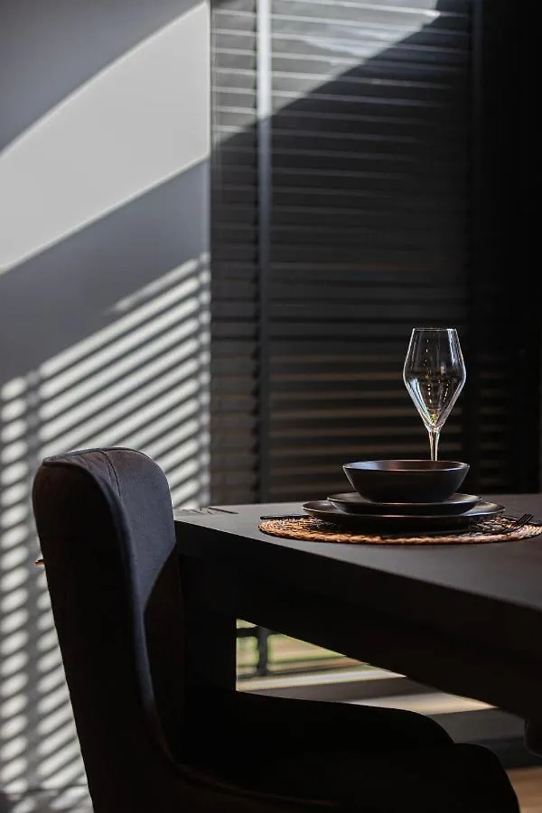 Poetry Of The Shadows By Lagom Apartamento Dubai 0*,  Emirados Árabes Unidos